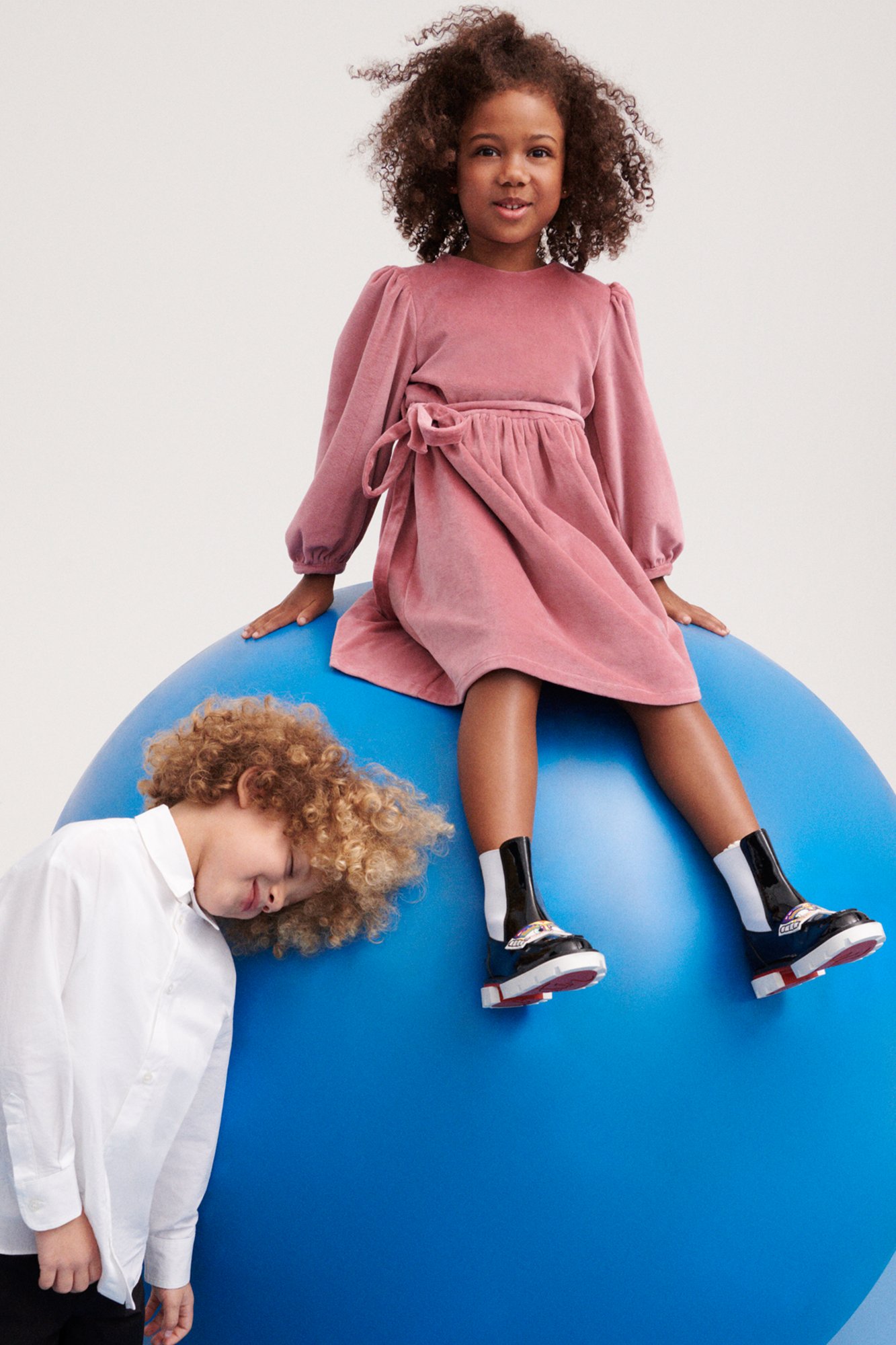 copyright:mytheresa